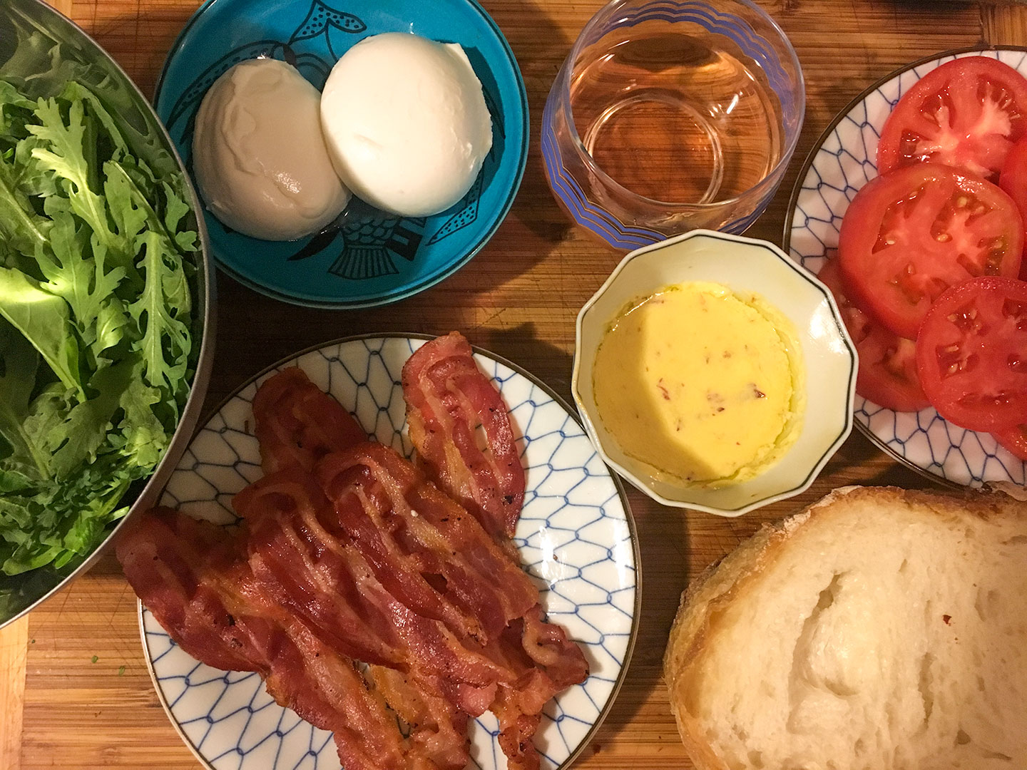 Burrata BLT ingredients.